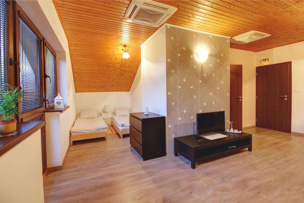 Apartments Novy Zivot Екстериор снимка