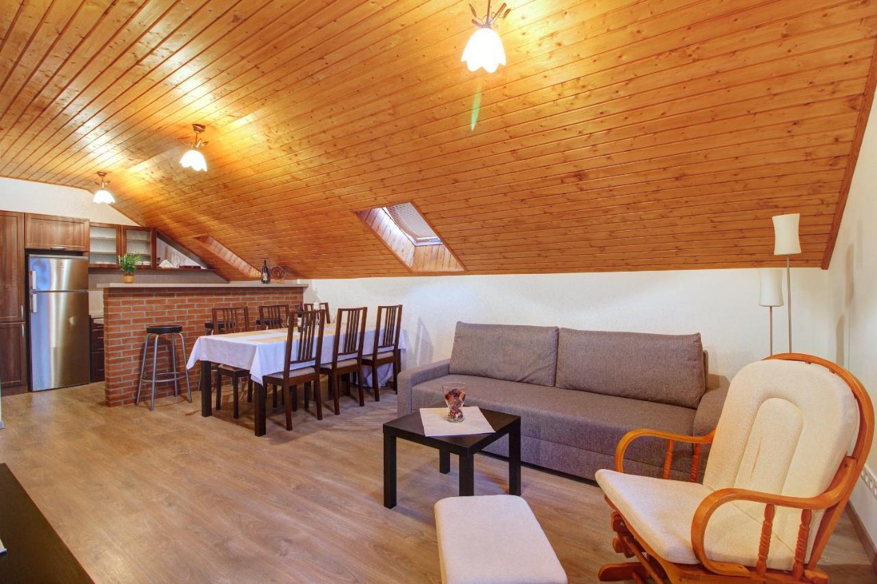 Apartments Novy Zivot Екстериор снимка